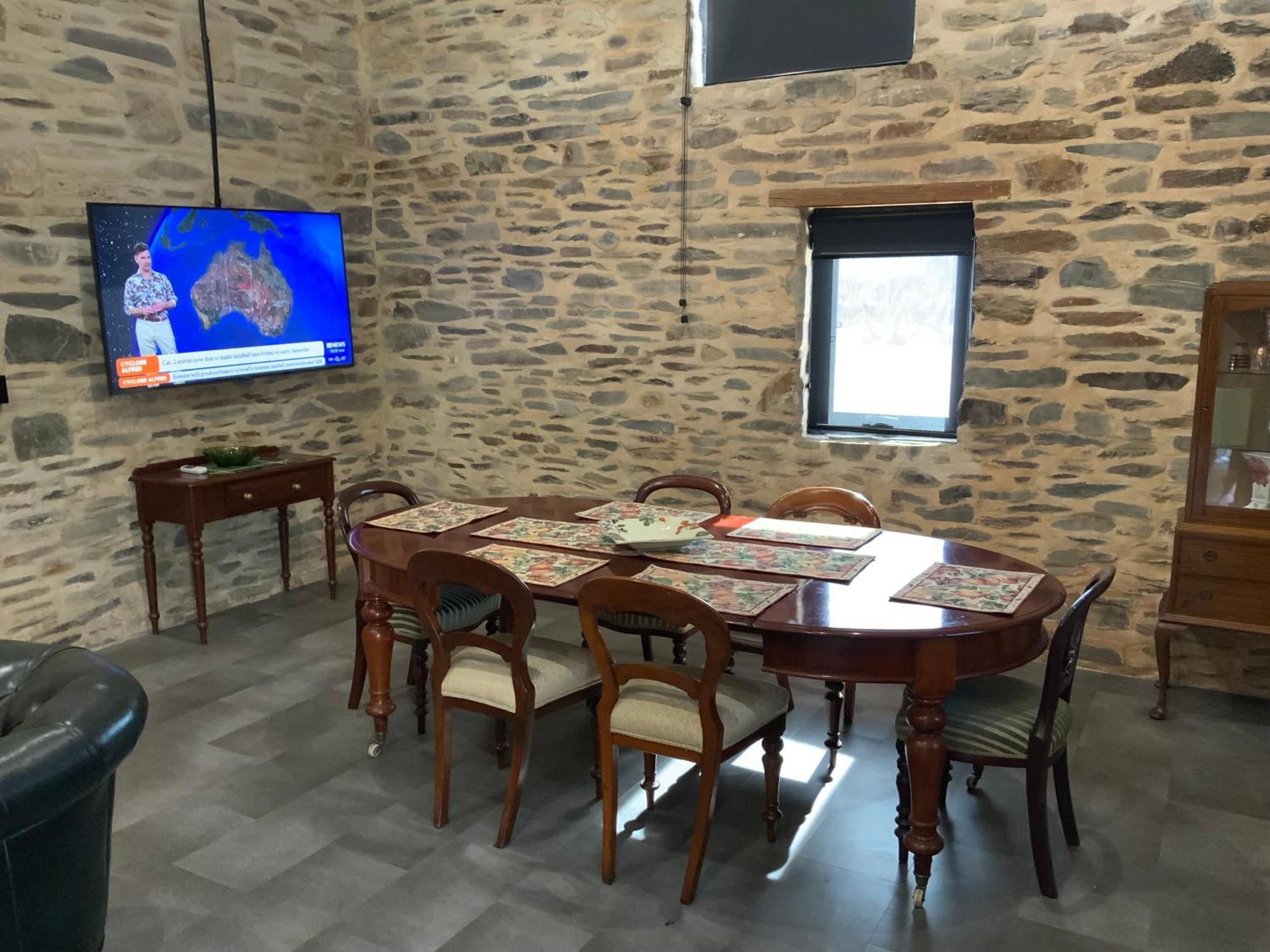 The Coach House Villa Burra Dış mekan fotoğraf